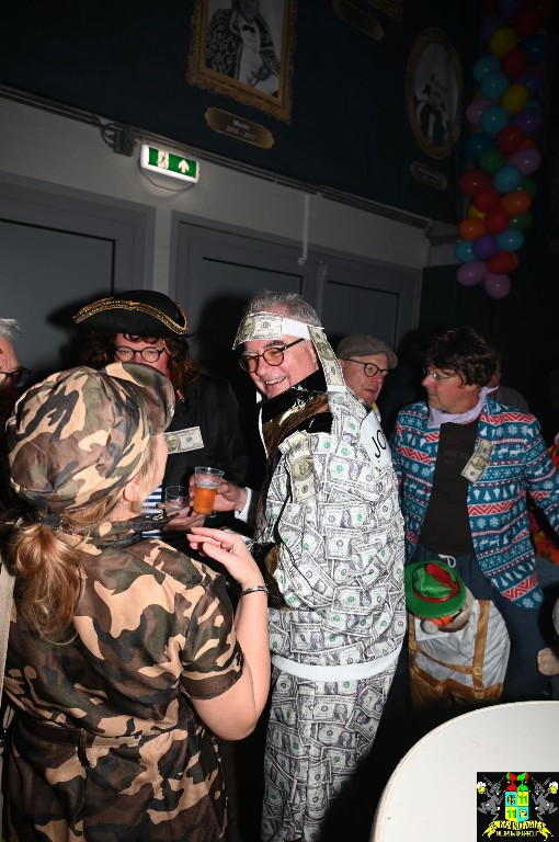 ../Images/Seniorencarnaval 2026 377.jpg